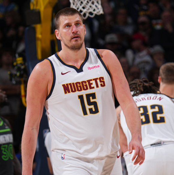 在绿茵场上 在绿茵场上